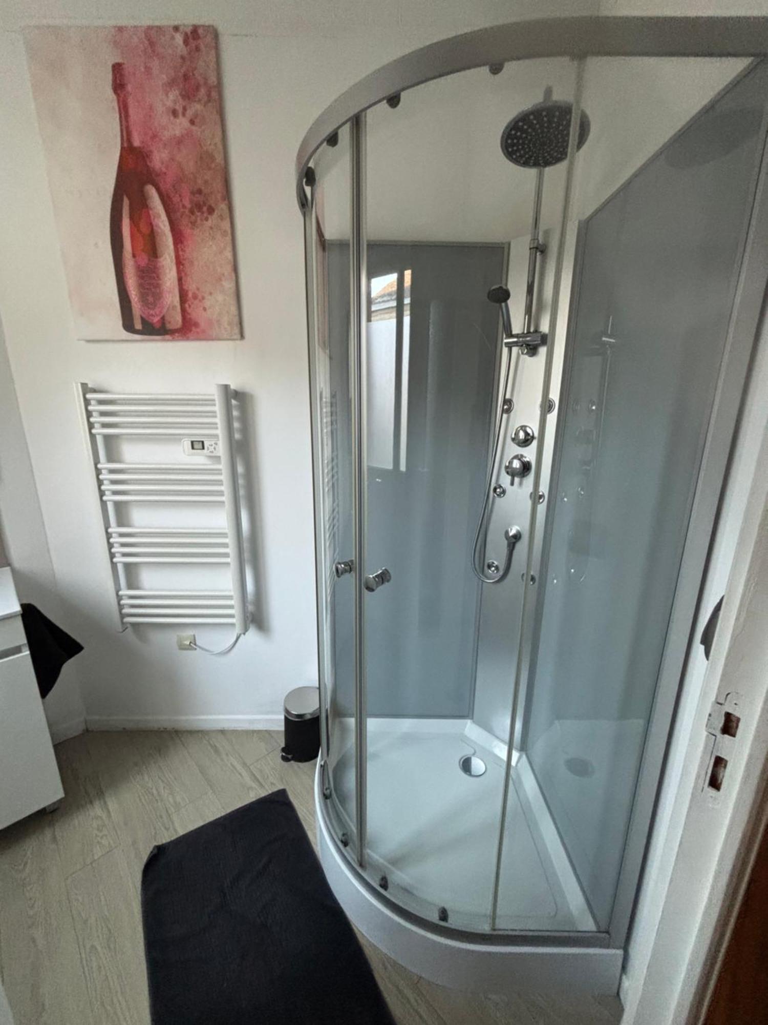 Fine Bulle En Champagne - 1 Chambre - Terrasse إيبيرني المظهر الخارجي الصورة